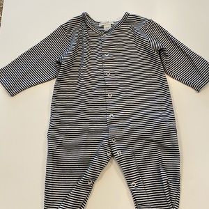 Kissy kissy black and white striped footie